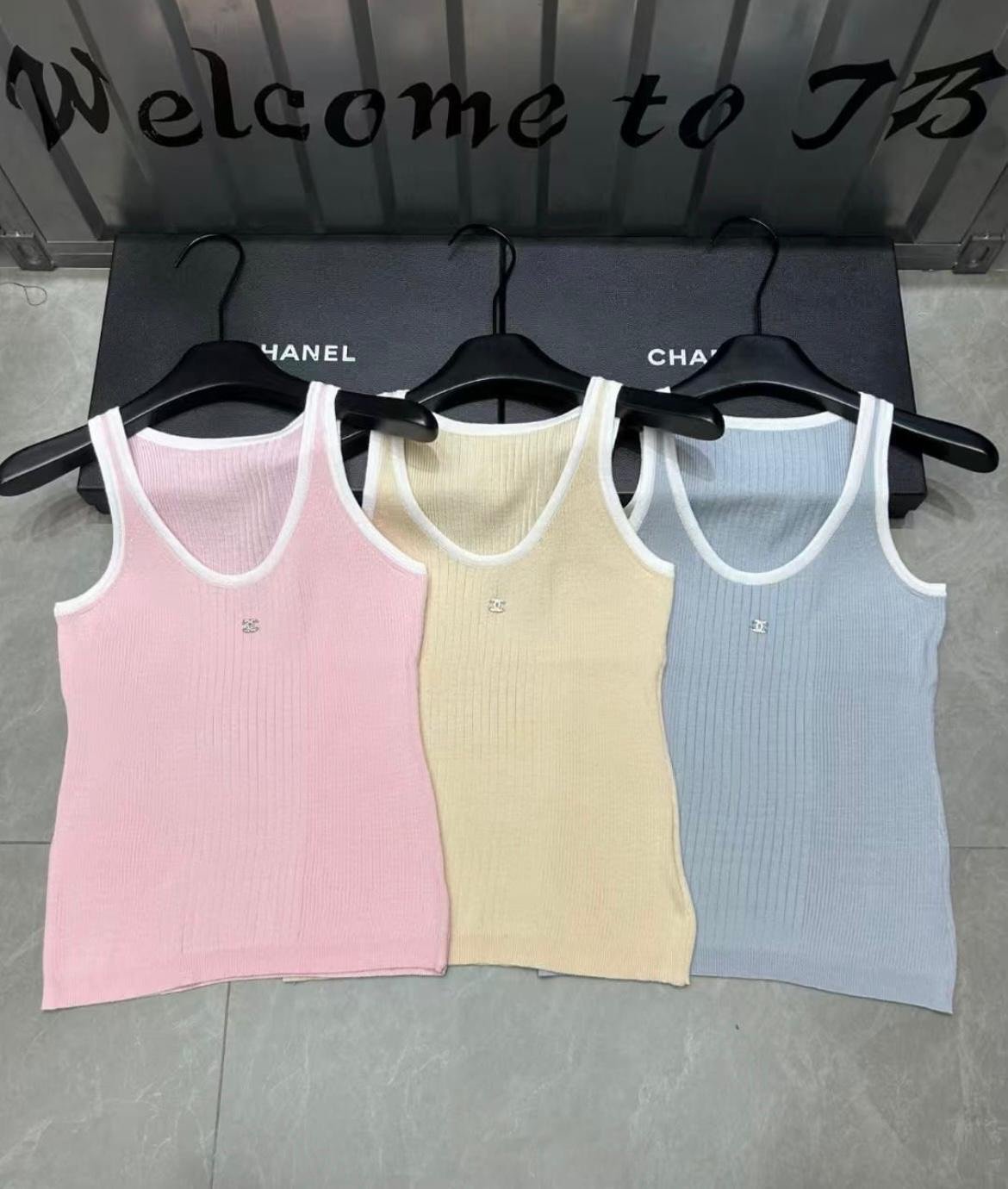 CHANEL