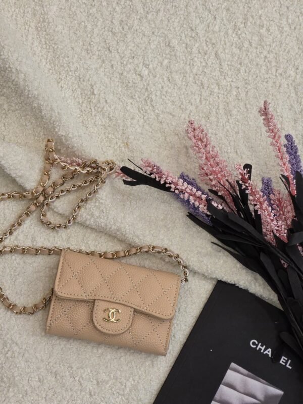 CHANEL