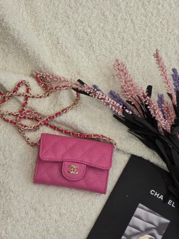 CHANEL