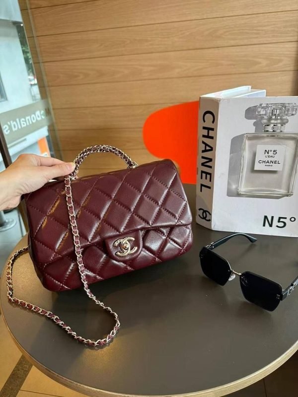 CHANEL