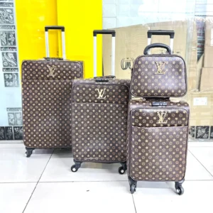 LOUSE VUITTON